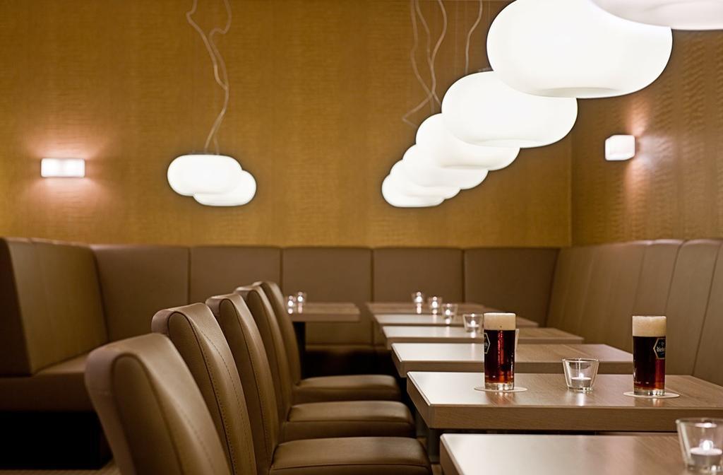 Hotel Conti Duisburg - Partner Of Sorat Hotels ร้านอาหาร รูปภาพ